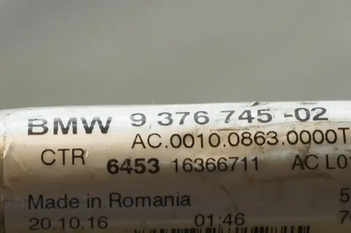 BMW 5 F10 F11 (2009 - 2016) 9376745 Трубки и шланги кондиционера — фото 9