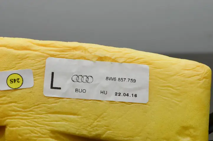 Audi A5 (2016 - ) 8W6857759 Электродвигатель регулировки ремня безопасности — фото 3