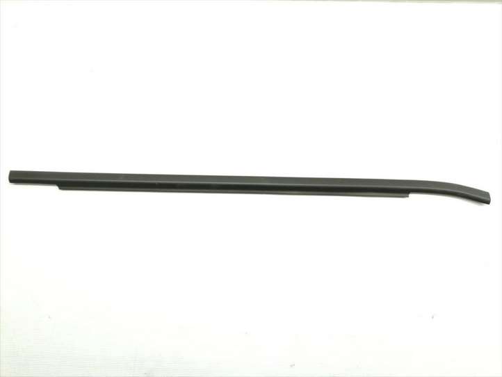 Mercedes-Benz B-class W245 (2005 - 2008)  A1697350465 Уплотнительная резина на задних дверях