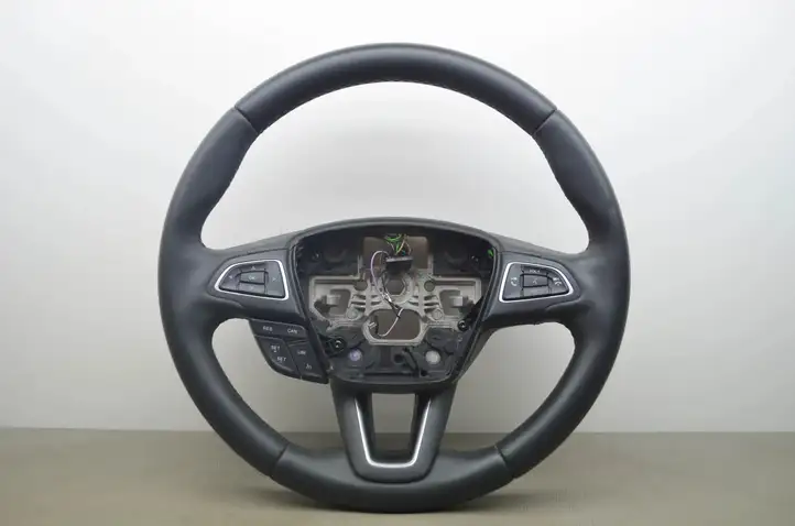 Ford Kuga II (2013 - 2019) Руль — фото 1
