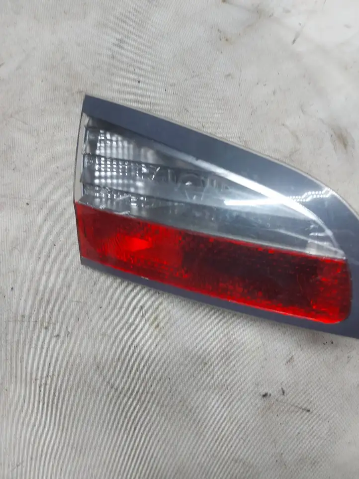 Ford S-MAX (2006 - 2010) 2TZ00923201 Задний фонарь в крышке багажника — фото 1