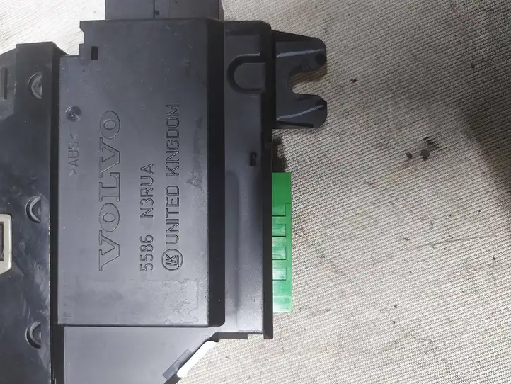 Volvo XC90 (2002 - 2006) 30746075 Блок кнопок стеклоподъемников — фото 2