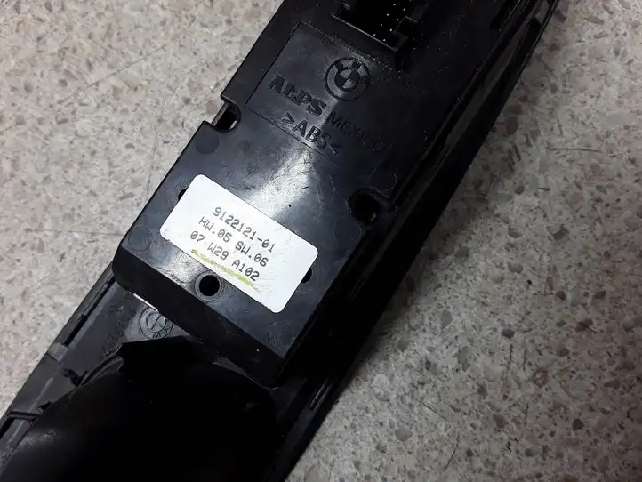 BMW X5 E70 (2006 - 2013) 9122121 Кнопка стеклоподъемников — фото 2