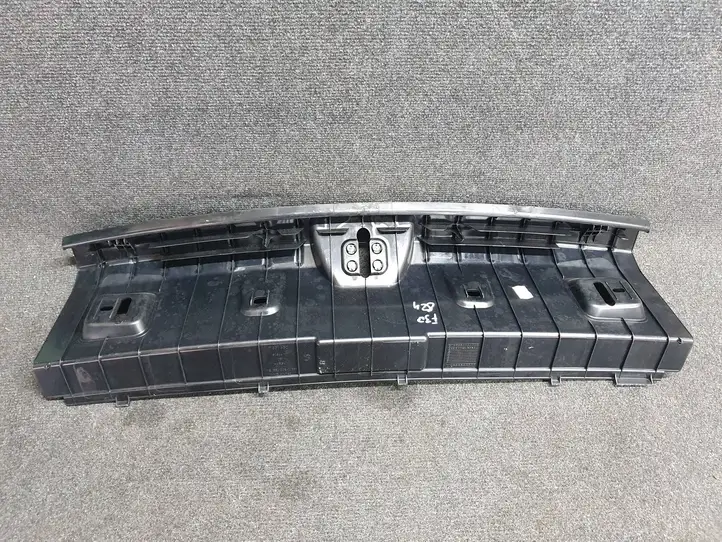 BMW 3 F30 F35 F31 (2012 - 2018) 7351650 Отделка порога багажника — фото 3