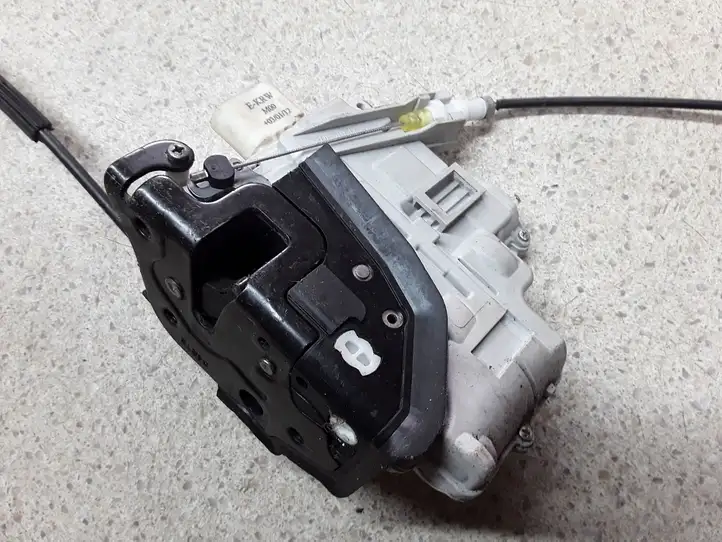 Audi A7 S7 4G (2010 - 2014) 4G0839016 Замок задней двери — фото 3