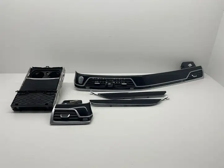 BMW 7 G11 G12 (2015 - 2022) 912143331 Отделка внутренней панели салона — фото 1