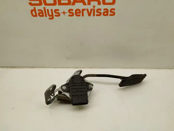 Subaru Legacy (2003 - 2009) 36010AG021 Педаль акселератора — фото 2