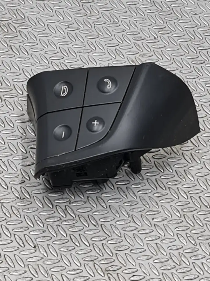 Mercedes-Benz B-class W245 (2005 - 2008) A1698207910 Кнопки на рулевом колесе — фото 4