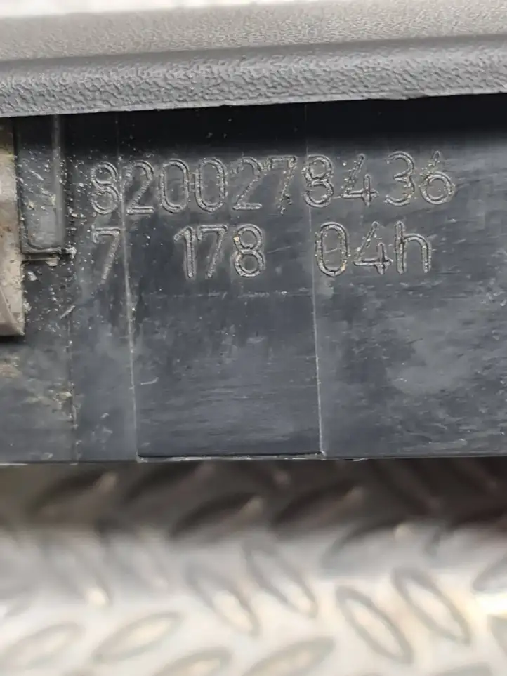 Renault Modus (2007 - 2012) 8200278436 Кнопка стеклоподъемников — фото 5
