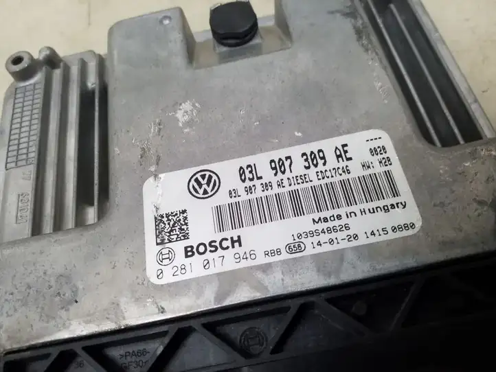 Volkswagen PASSAT B7 (2011 - 2014) 03L907309AE Блок управления двигателем (ЭБУ) — фото 2