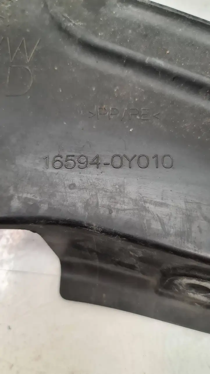 Toyota Auris E180 (2012 - 2018) 165940Y010 Накладка замка капота — фото 3