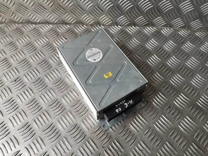 Audi A6 S6 C6 4F (2004 - 2008) 4F0035223 Усилитель звука — фото 1