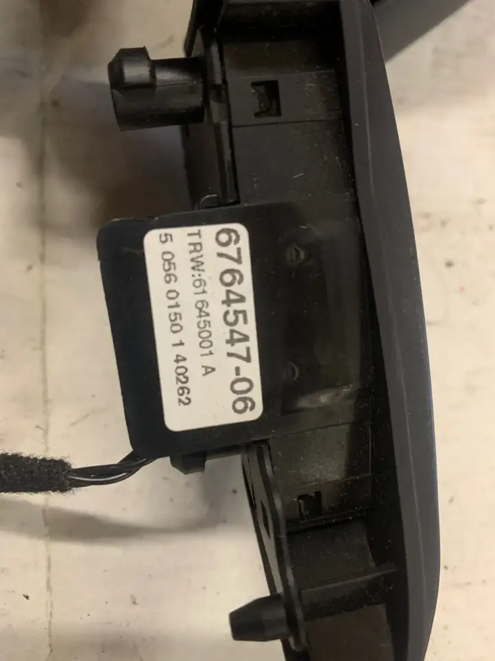 BMW 3 E90 E91 (2005 - 2012) 6764547 Кнопки на рулевом колесе — фото 8