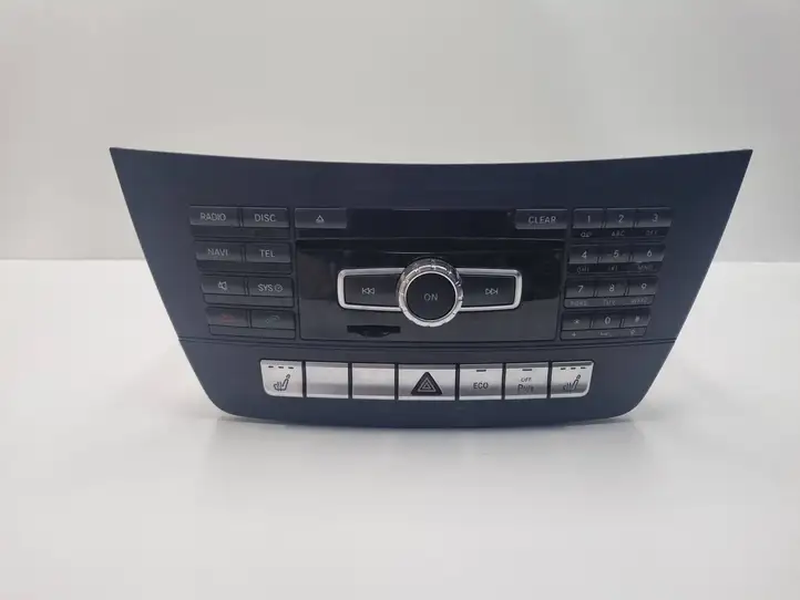 Mercedes-Benz C W204 (2007 - 2014) A2049009614 Магнитола / мультимедийная система — фото 1