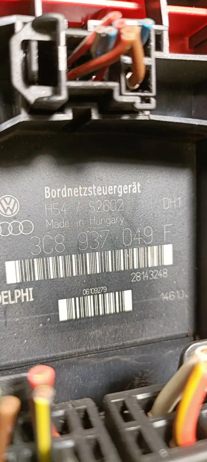 Volkswagen PASSAT B6 (2005 - 2010) 3C8937049F Модуль комфорта — фото 3