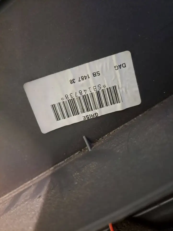 Volvo V70 (2000 - 2004) 3S1UD Вещевой ящик — фото 2
