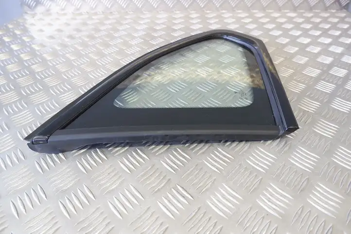 BMW X1 F48 F49 (2015 - 2022) 7406869 Заднее боковое стекло — фото 3