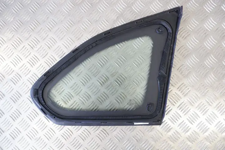 BMW X1 F48 F49 (2015 - 2022) 7406869 Заднее боковое стекло — фото 7