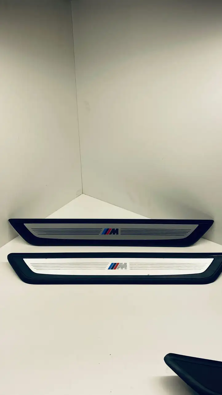 BMW 7 F01 (2008 - 2016) 22339910 Накладка порога — фото 4
