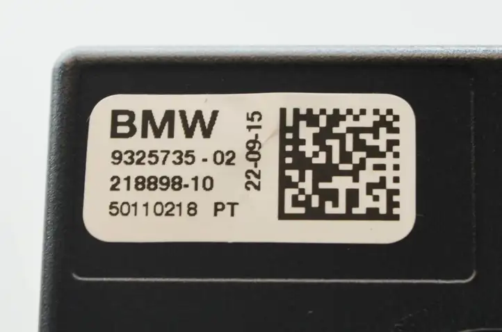 BMW 3 F30 F35 F31 (2012 - 2018) 9325735 Усилитель антенны — фото 8