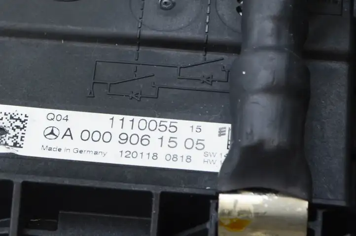 Mercedes-Benz C W205 (2014 - 2021) A2055405203 Минусовой провод аккумулятора — фото 3
