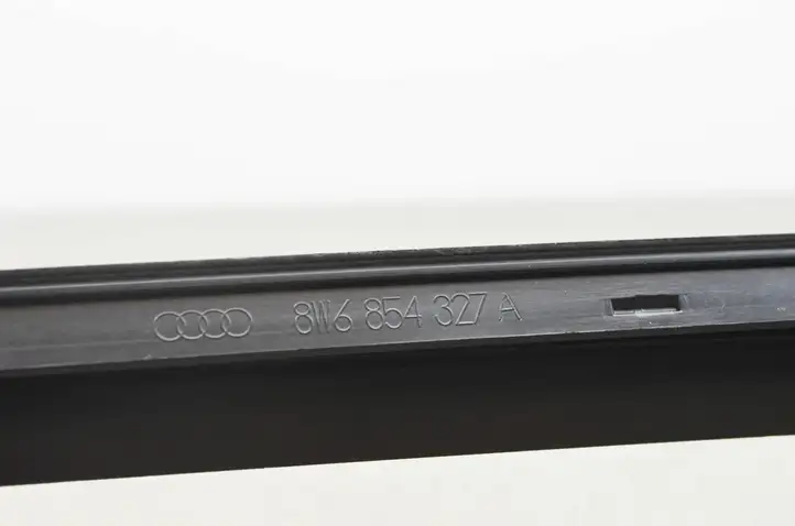 Audi A5 (2016 - ) 8W6854327A Накладка стоек лобового стекла — фото 9