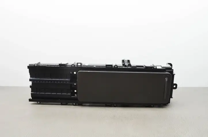 Land Rover Range Rover Sport L494 (2013 - 2017) DK62045H62BD Передний подстаканник — фото 1