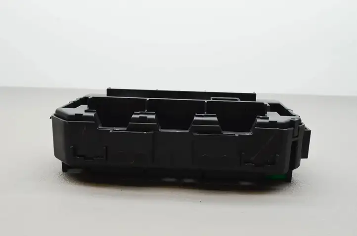 BMW 3 F30 F35 F31 (2012 - 2018) 9389068 Блок монтирования реле — фото 4