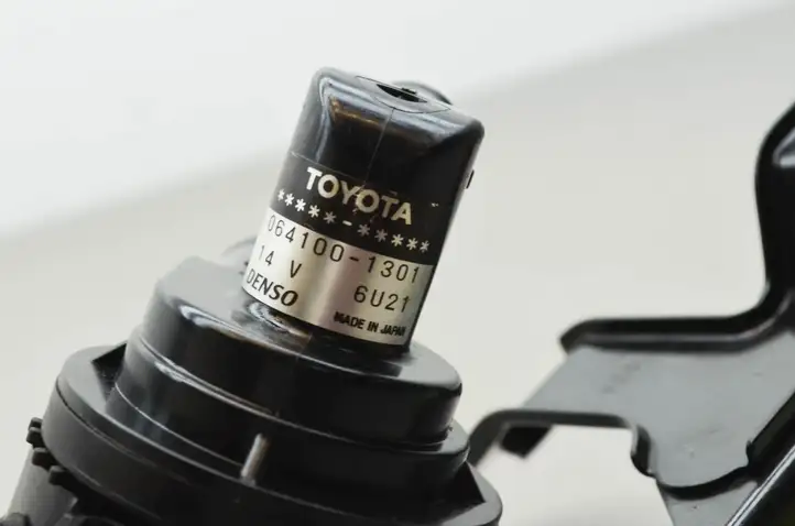 Toyota RAV 4 (XA40) (2012 - 2018) 0641001301 Электроциркуляционный насос — фото 9