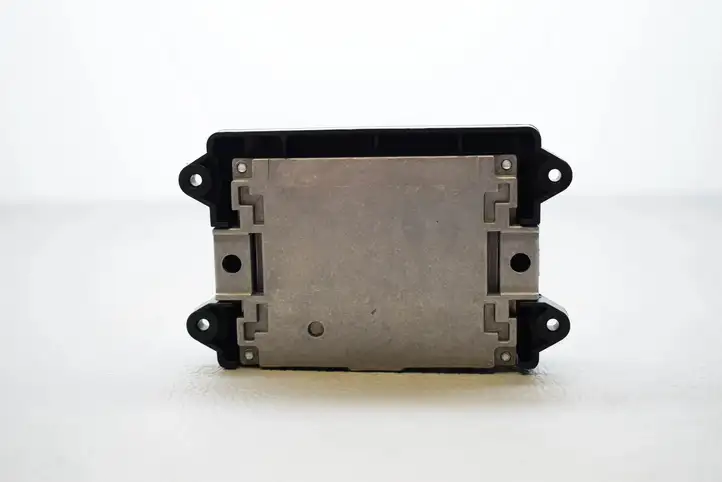 Audi A3/S3 8V (2012 - 2016) 4H0035446A Усилитель антенны — фото 6
