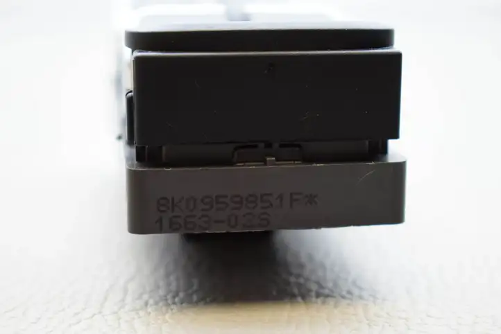 Audi A5 8T 8F (2011 - 2016) 8K0959851F Кнопка стеклоподъемников — фото 2