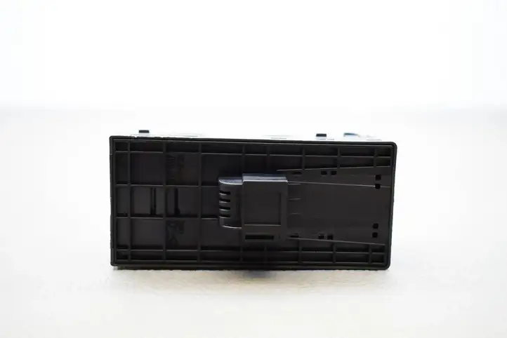 Audi A5 8T 8F (2011 - 2016) 8K0959851F Кнопка стеклоподъемников — фото 5