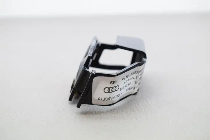 Audi Q7 4M (2015 - ) 4M0861736A Прочие детали салона — фото 2