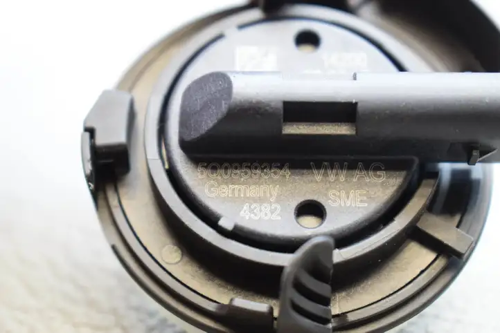 Audi A3/S3 8V (2012 - 2016) 5Q0959354 Датчик удара SRS — фото 6