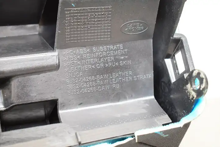 Land Rover Range Rover Evoque L538 (2015 - 2018) BJ3204268FAW Декоративная планка — фото 2