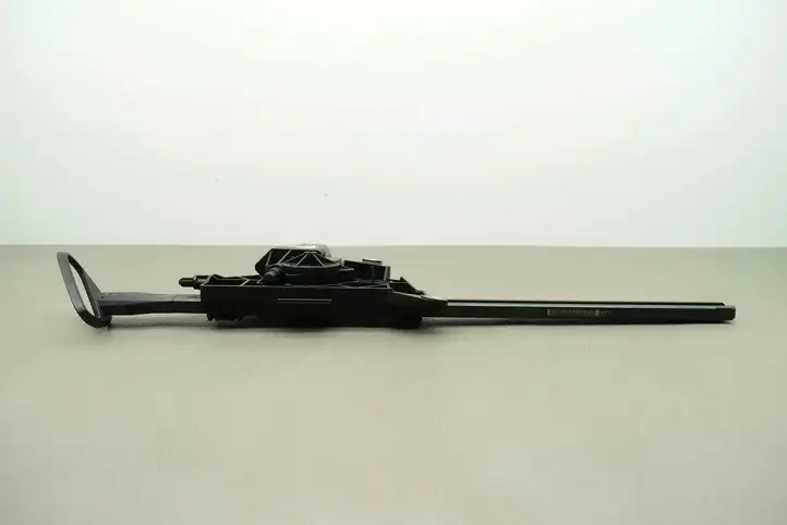 Mercedes-Benz E A207 (2010 - 2017) A2078600282 Электродвигатель регулировки ремня безопасности — фото 4
