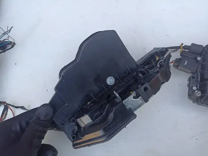 BMW X5 E70 (2006 - 2013) 4154309300 Ограничитель задней двери — фото 3
