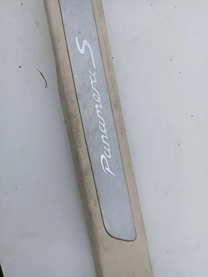 Porsche Panamera (970) (2013 - 2016) 970555517 Внутренняя отделка переднего порога — фото 4
