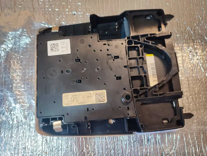 BMW 3 F30 F35 F31 (2012 - 2018) 9288777 Передняя подсветка — фото 2