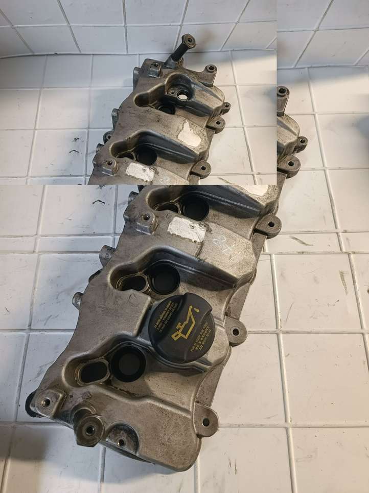 Hyundai Tucson JM (2004 - 2009)   Крышка головки