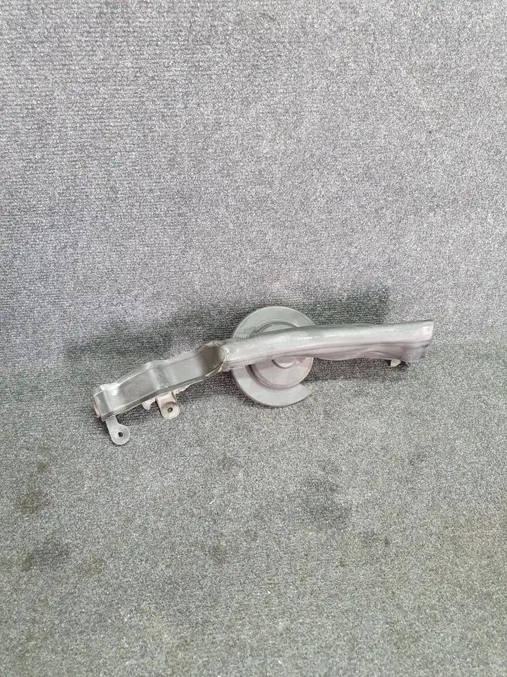 BMW 3 F30 F35 F31 (2012 - 2018) 7255803 Уплотнитель подкапотного пространства — фото 1