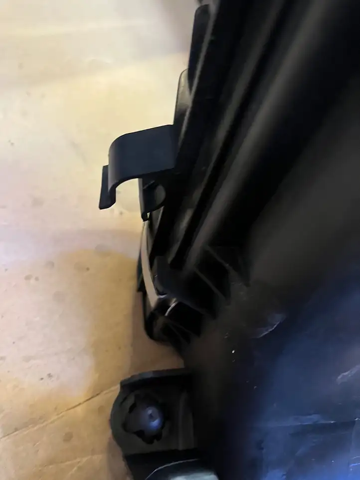 BMW 3 F30 F35 F31 (2012 - 2018) AD850756504J Корпус воздушного фильтра — фото 7