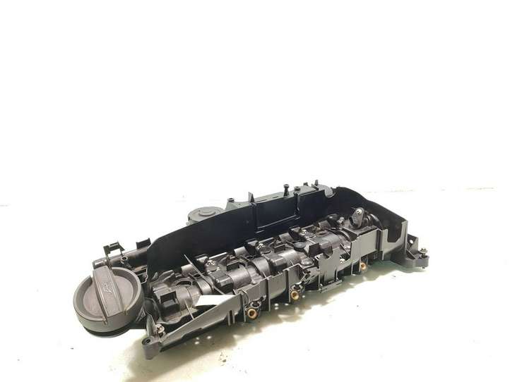 BMW 3 E90 E91 (2005 - 2012)  60889518 Крышка головки