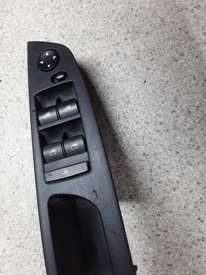BMW X5 E70 (2006 - 2013) 9122120 Кнопка стеклоподъемников — фото 5