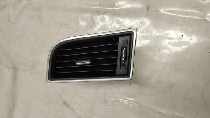 Porsche Macan (95B) (2014 - 2018) 95b819702 Боковой воздушный дефлектор — фото 2