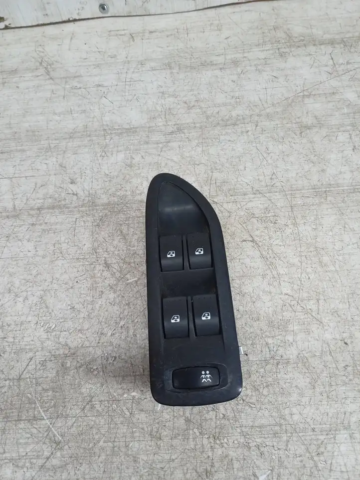 Renault Laguna II (2001 - 2005) 26515 Блок кнопок стеклоподъемников — фото 1