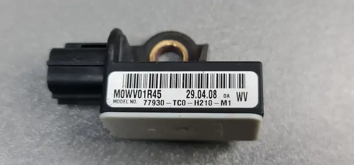 Honda Accord (2008 - 2016) 77930TC0H210M1 Датчик удара SRS — фото 2