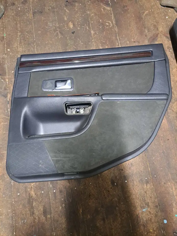 Audi A8 S8 D2 4D (1999 - 2002) 4D0867306 Обшивка задней двери — фото 1