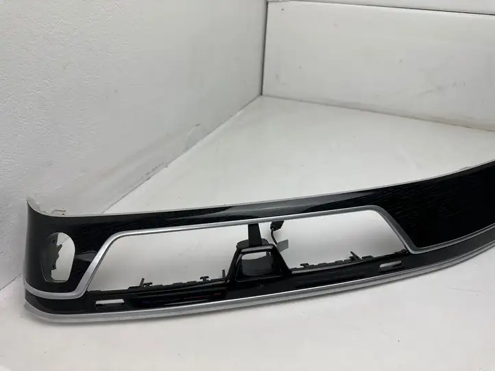 BMW 7 G11 G12 (2015 - 2022) 7851828 Отделка внутренней панели салона — фото 3