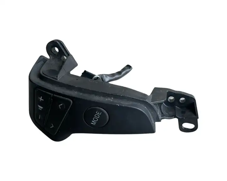 Toyota Avensis T250 (2006 - 2009) 75B596 Кнопки на рулевом колесе — фото 4